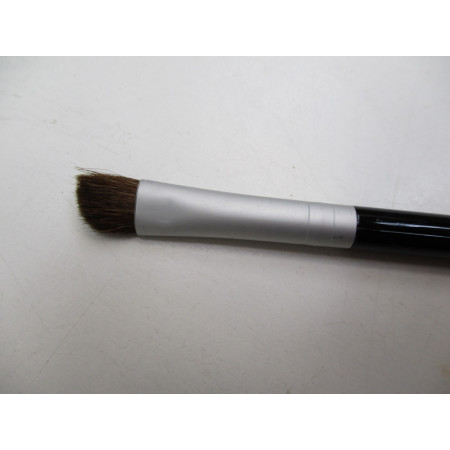 25 PINCEAUX MAQUILLAGE 0.14€