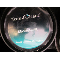 8 savons noir a 0.70€