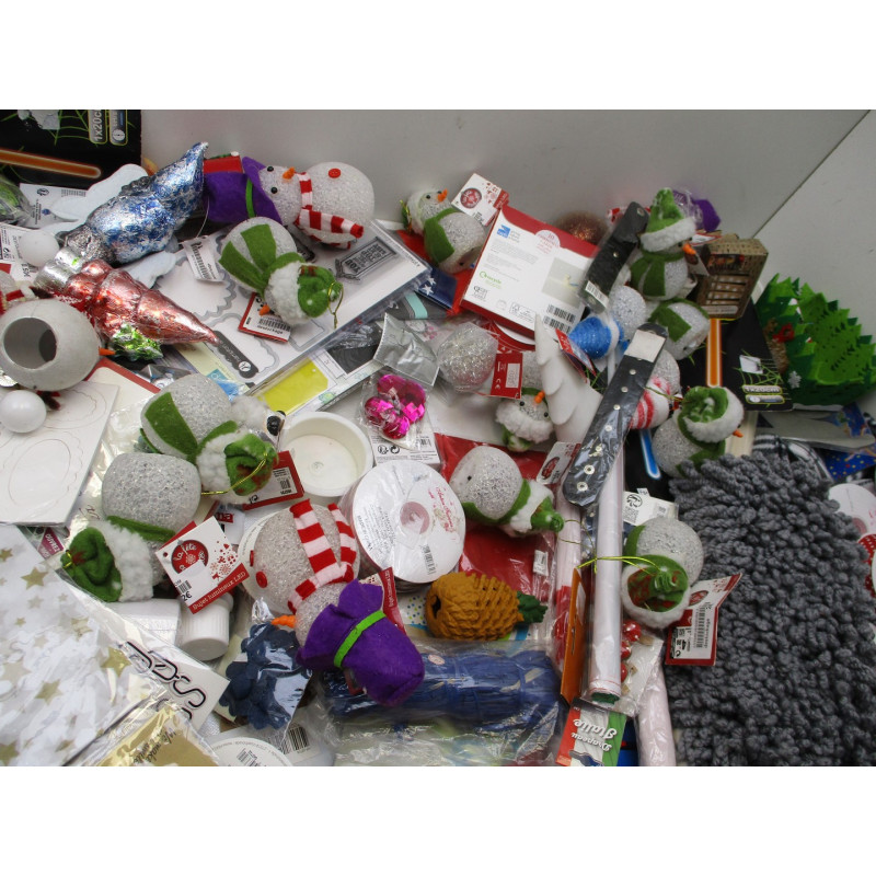 Livraison gratuite1670 articles bazar