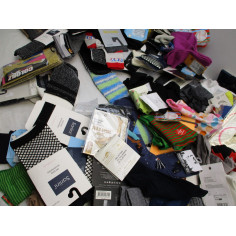 112 paires de chaussettes a 0.25€