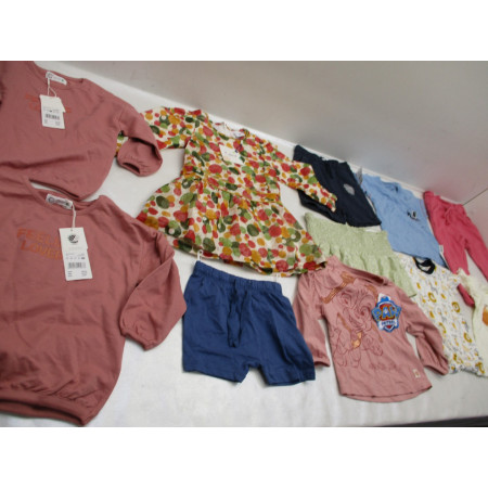 64 vetements enfants a 1.10€