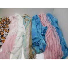 38 foulards echarpes