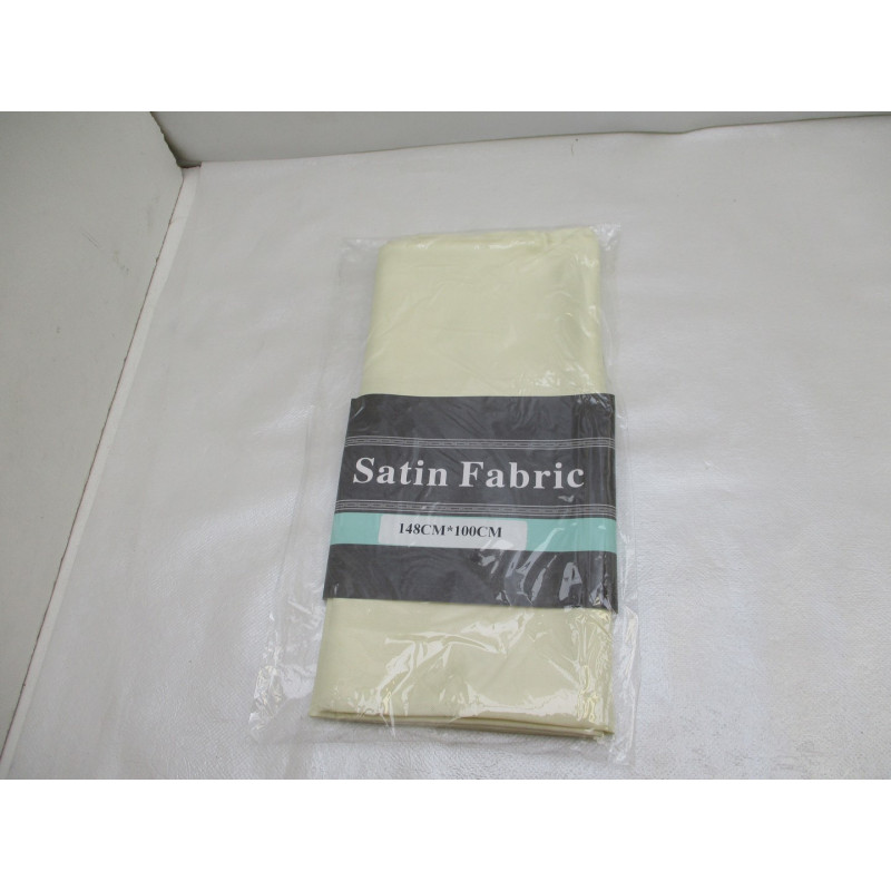 4 nappes satin 100x148 cm