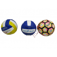 3 ballons de foot Ø25cm  a 7€