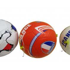 3 ballons de foot Ø25cm  a 7€