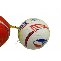 3 ballons de foot Ø25cm  a 7€