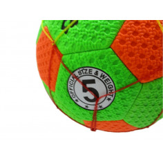 3 ballons de foot Ø25cm  a 7€