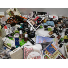 Palette 4436 articles bazar