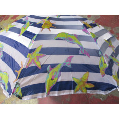 10 Parasols Ø150 cm a 4€