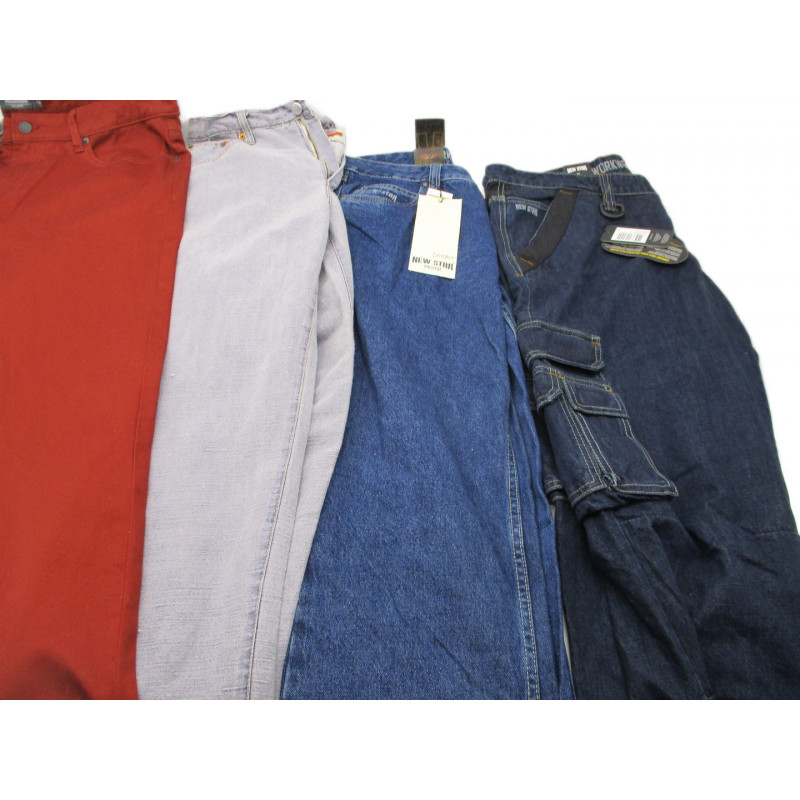 30 PANTALONS A 1.50€