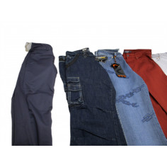 30 PANTALONS A 1.50€