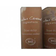 5 Fond de teint fluide caramel