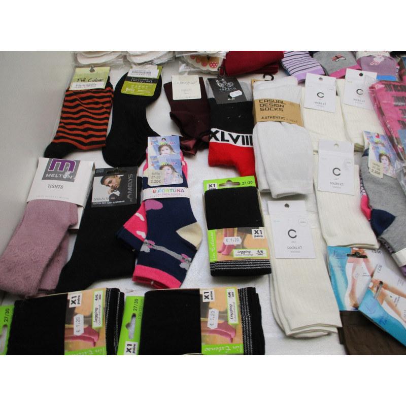 116 Paires de chaussettes