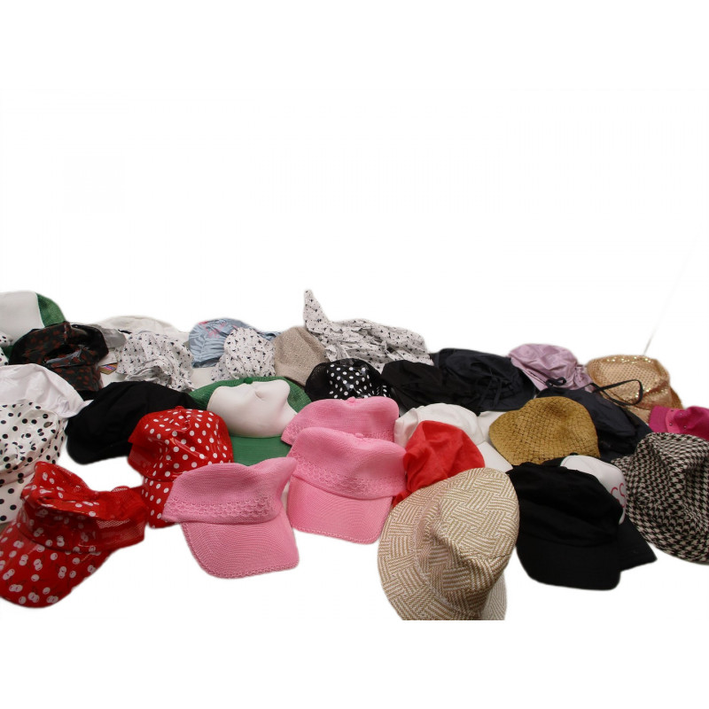 86 CASQUETTES ET CHAPEAUX