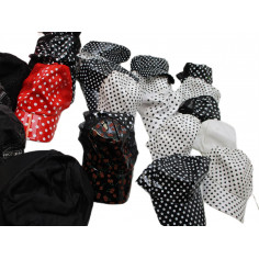 86 CASQUETTES ET CHAPEAUX