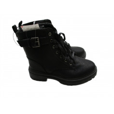 Chaussure pointure 40