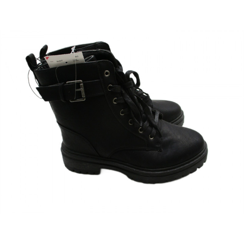 Chaussure pointure 40