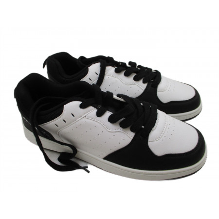 Chaussure pointure 43