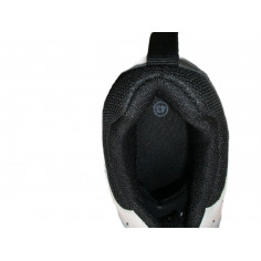 Chaussure pointure 43