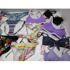 38 Maillots de bain haut ou bas