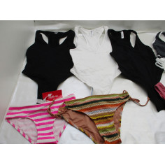 57 Maillots de bain haut ou bas
