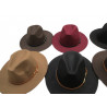 12 Chapeaux