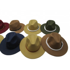 15 Chapeaux