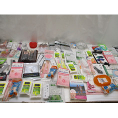 200 Articles maquillage