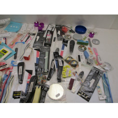 200 Articles maquillage