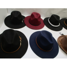 20 Chapeaux