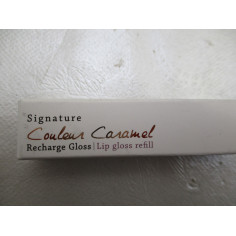 17 Recharges lip gloss