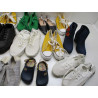 21 Paires de chaussures