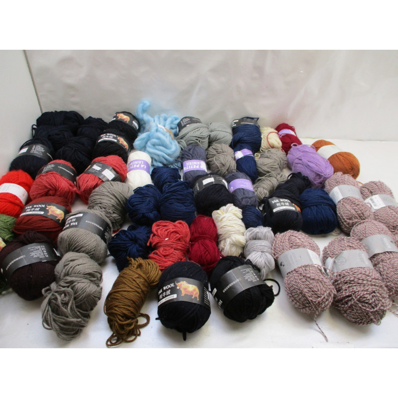 48 pelotes de laine