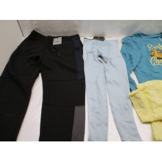 48 Vetements femme neuf