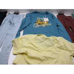 48 Vetements femme neuf