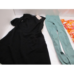 52 vetements femme neuf