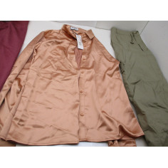 52 vetements femme neuf