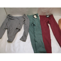52 vetements femme neuf