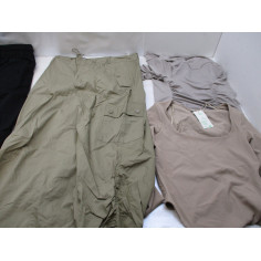 52 vetements femme neuf