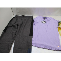 52 vetements femme neuf