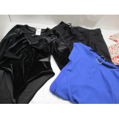 52 vetements femme neuf