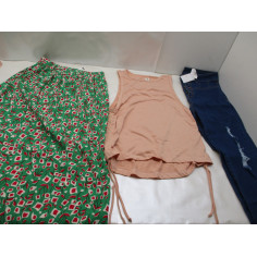 52 vetements femme neuf