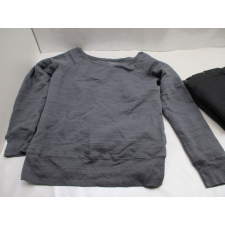 32 vetements femme neuf