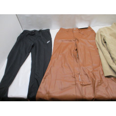 52 Vetements femme neuf