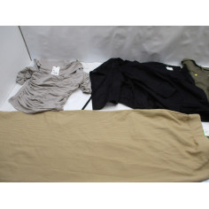 52 Vetements femme neuf