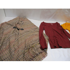 62 Vetements femme neuf