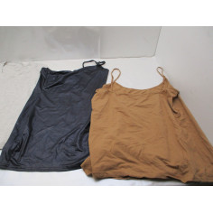 62 Vetements femme neuf