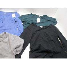 62 Vetements femme neuf