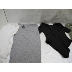 46 Vetements femme neuf