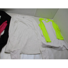 46 Vetements femme neuf